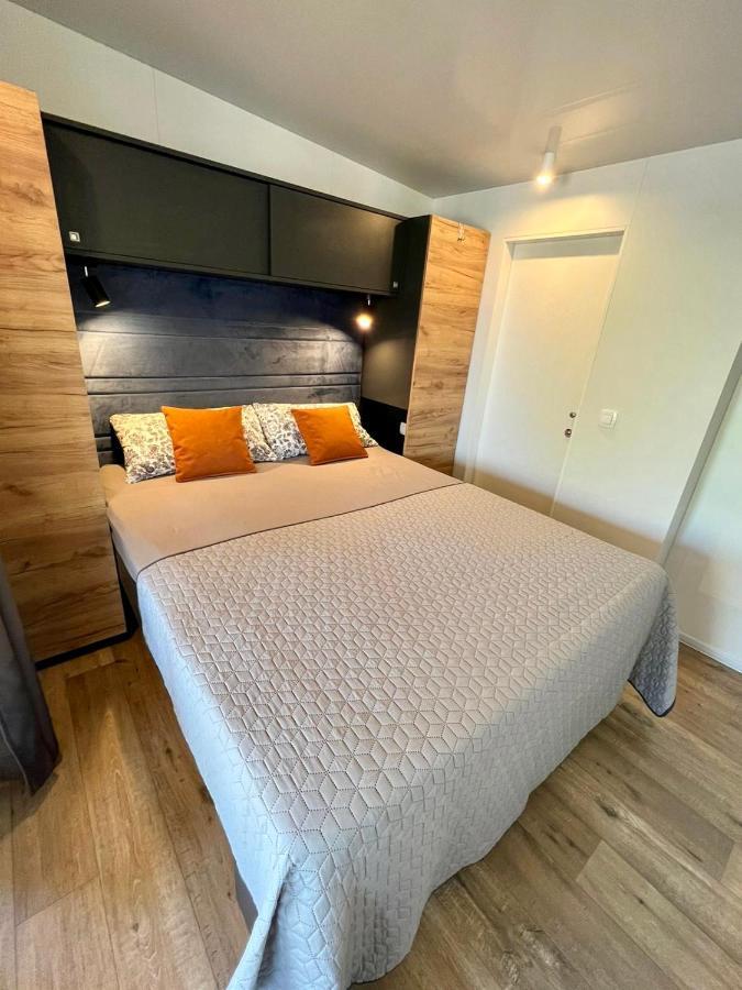 Villa Family Grand De Luxe Mobilhome Selce Eksteriør bilde