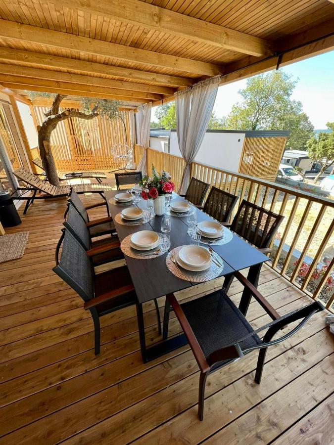 Villa Family Grand De Luxe Mobilhome Selce Eksteriør bilde