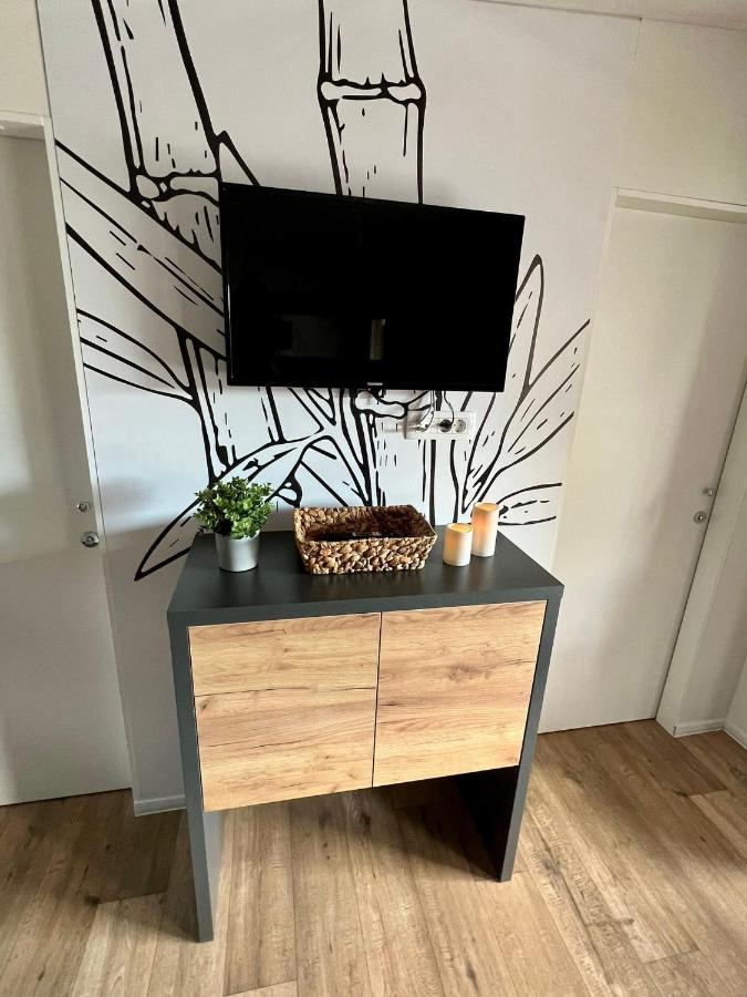 Villa Family Grand De Luxe Mobilhome Selce Eksteriør bilde